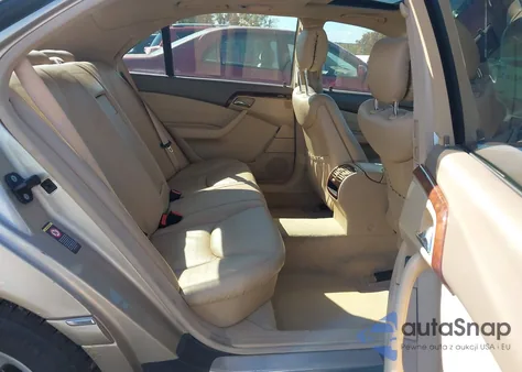 2000 Mercedes-Benz S 500 z USA, uszkodzony, nr VIN WDBNG75J6YA135225